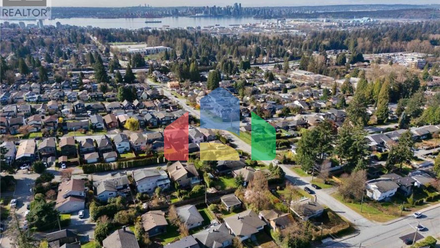 Residential - Single Family Home - North Vancouver, Canada - Canada