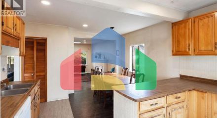 Residential - Single Family Home - North Vancouver, Canada - Canada