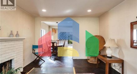 Residential - Single Family Home - North Vancouver, Canada - Canada