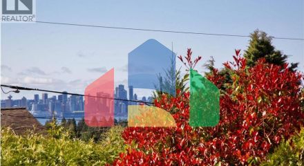 Residential - Single Family Home - North Vancouver, Canada - Canada