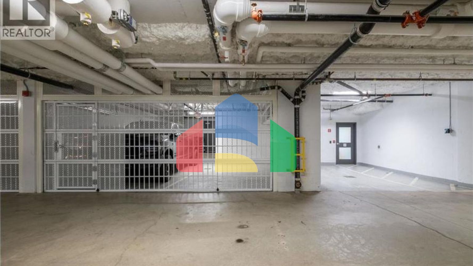 Residential - Townhouse - North Vancouver, Canada - Canada