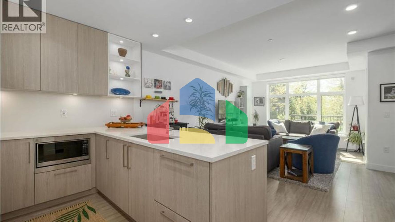 Residential - Townhouse - North Vancouver, Canada - Canada