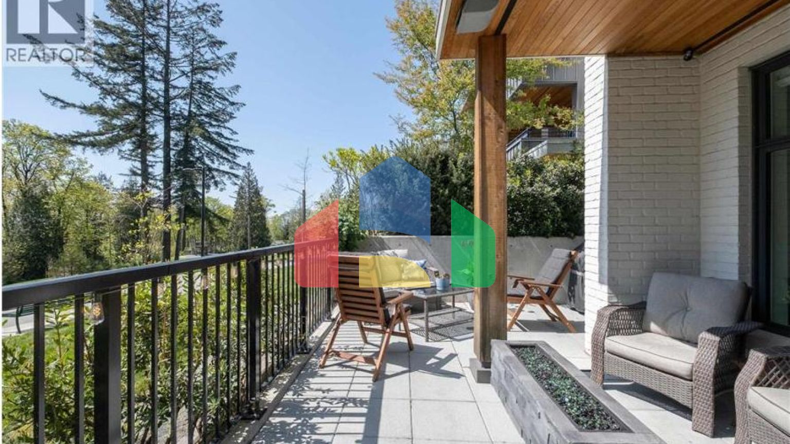 Residential - Townhouse - North Vancouver, Canada - Canada