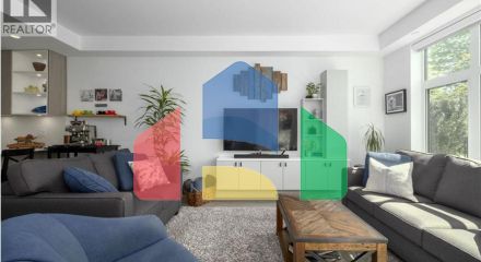 Residential - Townhouse - North Vancouver, Canada - Canada