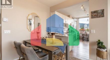 Residential - Single Family Home - North Vancouver, Canada - Canada