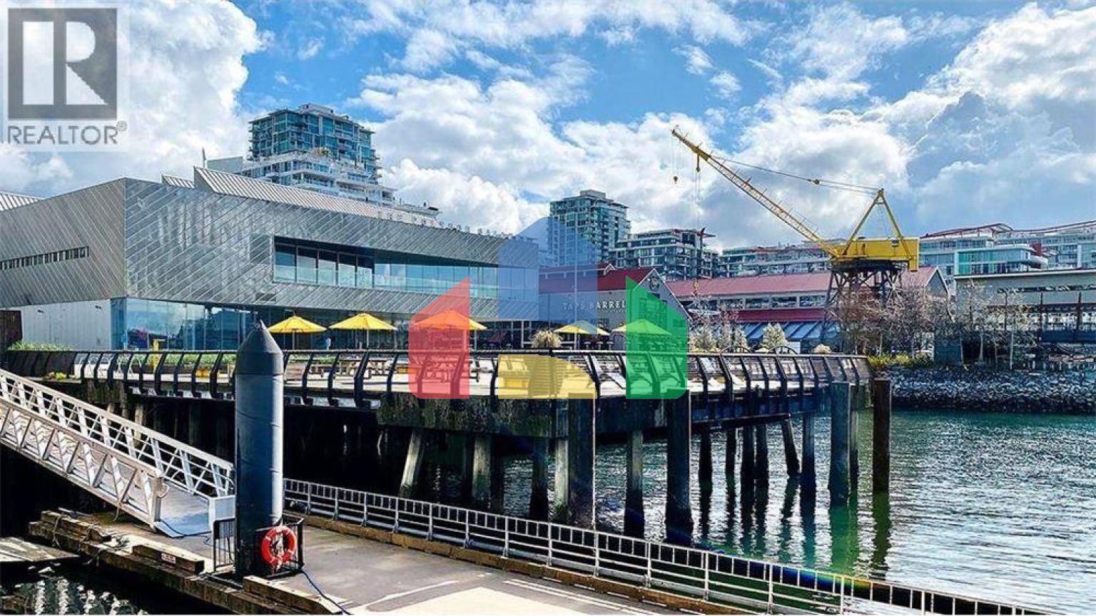 Residential - Single Family Home - North Vancouver, Canada - Canada