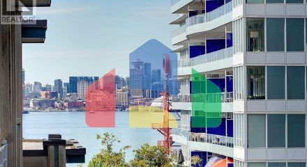 Residential - Single Family Home - North Vancouver, Canada - Canada