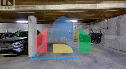 Residential - Single Family Home - North Vancouver, Canada - Canada