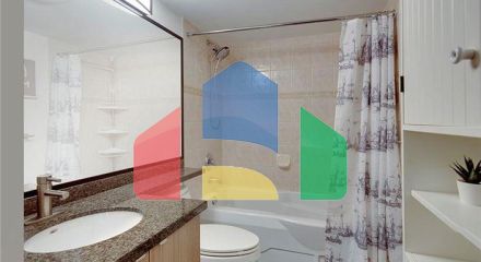 Residential - Single Family Home - North Vancouver, Canada - Canada