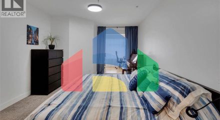 Residential - Single Family Home - North Vancouver, Canada - Canada