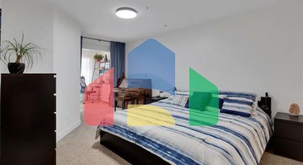 Residential - Single Family Home - North Vancouver, Canada - Canada