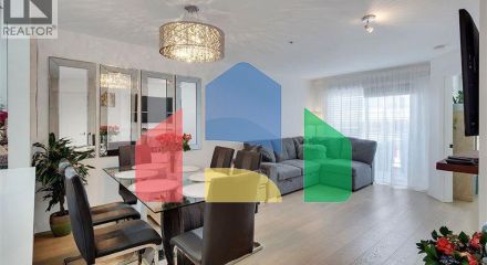 Residential - Single Family Home - North Vancouver, Canada - Canada