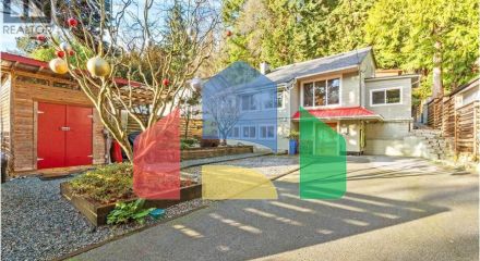 Residential - Single Family Home - North Vancouver, Canada - Canada