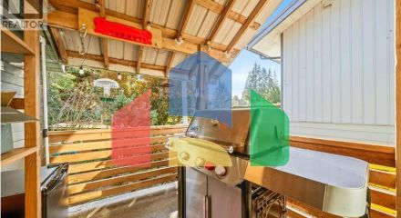 Residential - Single Family Home - North Vancouver, Canada - Canada