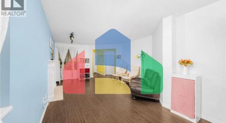 Residential - Single Family Home - North Vancouver, Canada - Canada