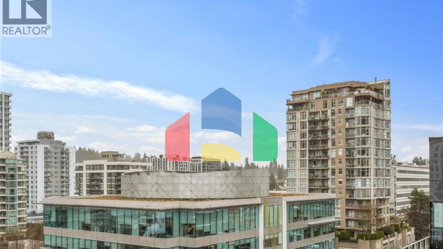 Residential - Single Family Home - North Vancouver, Canada - Canada