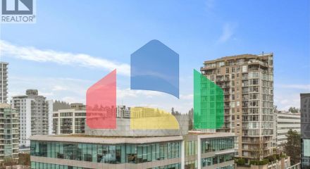 Residential - Single Family Home - North Vancouver, Canada - Canada