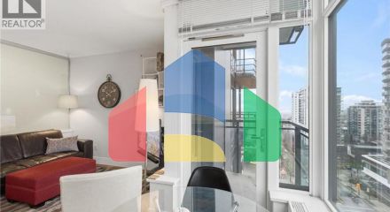 Residential - Single Family Home - North Vancouver, Canada - Canada