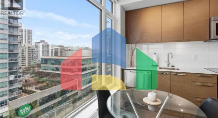 Residential - Single Family Home - North Vancouver, Canada - Canada