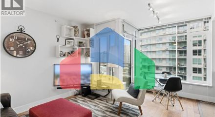 Residential - Single Family Home - North Vancouver, Canada - Canada