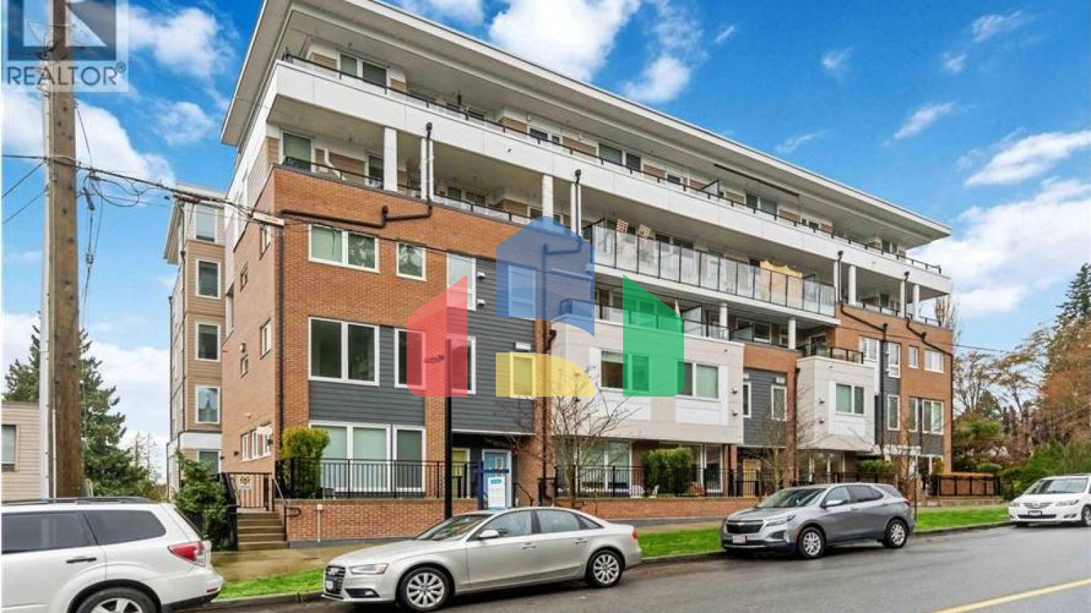 Residential - Single Family Home - North Vancouver, Canada - Canada