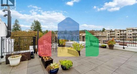 Residential - Single Family Home - North Vancouver, Canada - Canada