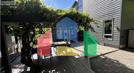 Residential - Single Family Home - North Vancouver, Canada - Canada