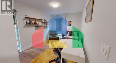 Residential - Single Family Home - North Vancouver, Canada - Canada