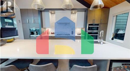 Residential - Single Family Home - North Vancouver, Canada - Canada