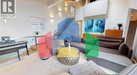 Residential - Single Family Home - North Vancouver, Canada - Canada