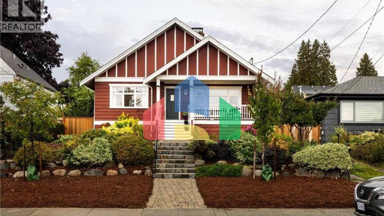 Residential - Single Family Home - North Vancouver, Canada - Canada