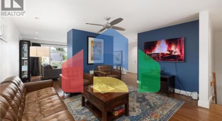 Residential - Single Family Home - North Vancouver, Canada - Canada