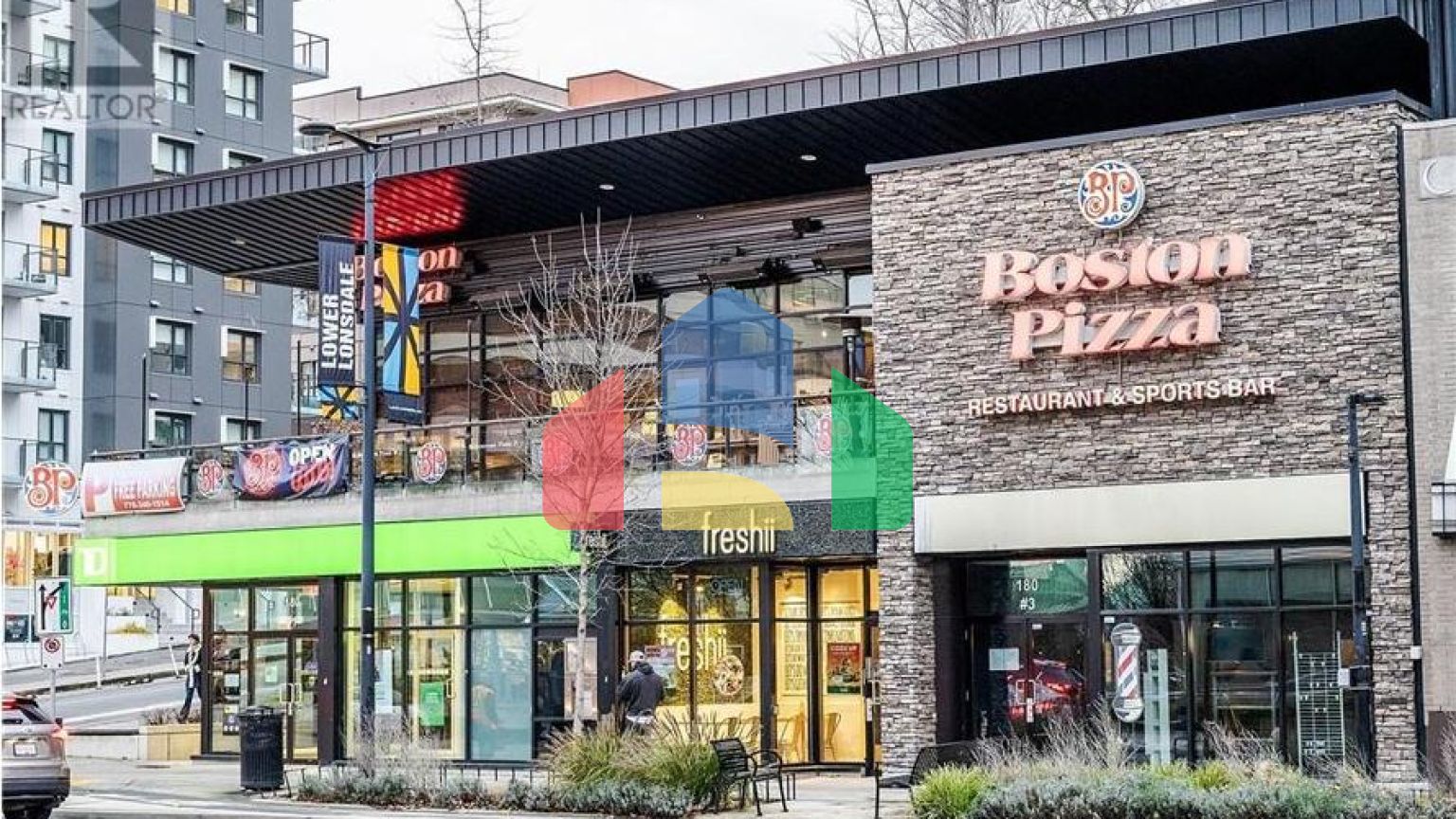 Residential - Condo/Apartment - North Vancouver, Canada - Canada