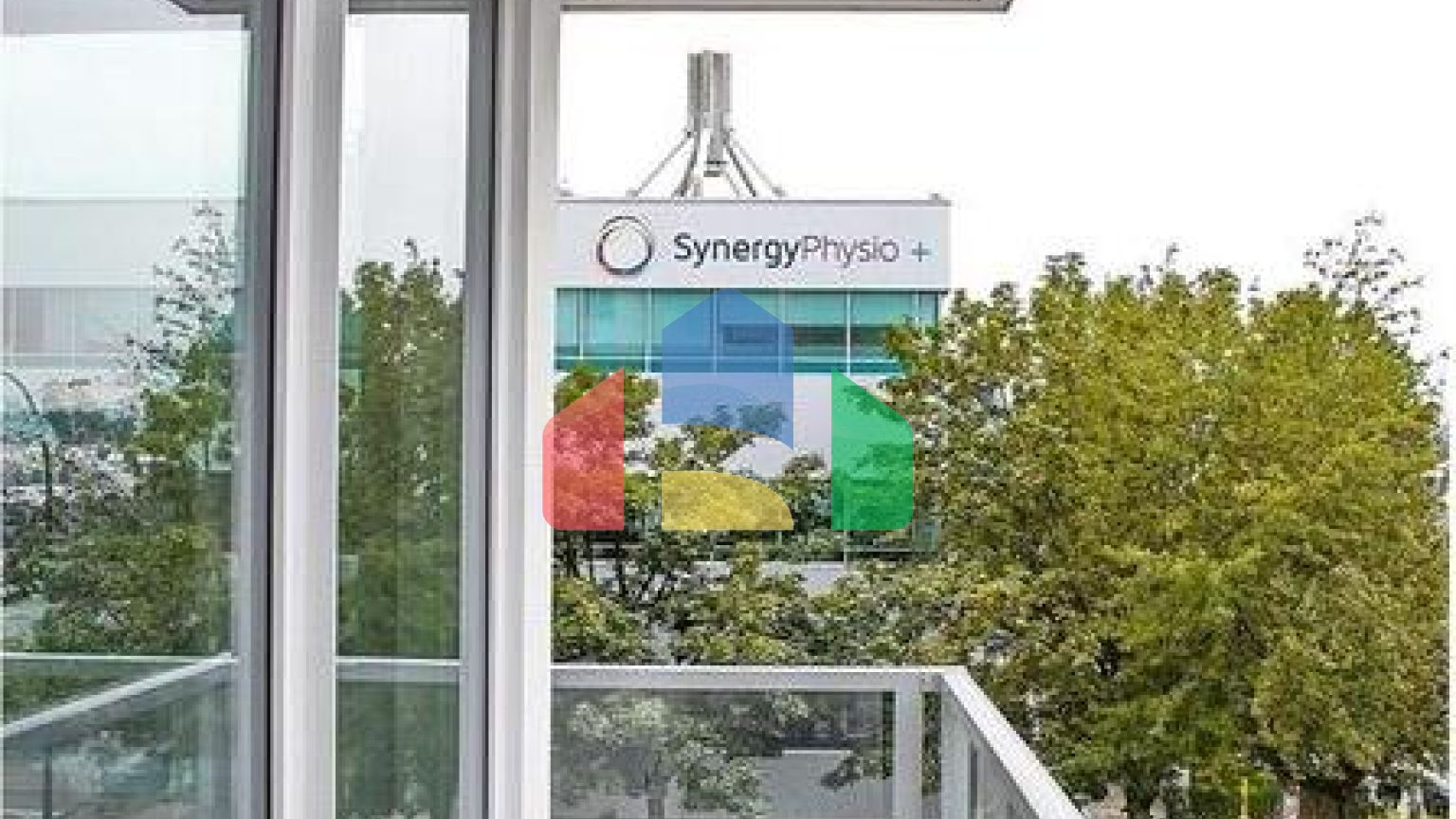 Residential - Condo/Apartment - North Vancouver, Canada - Canada