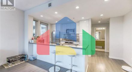Residential - Condo/Apartment - North Vancouver, Canada - Canada