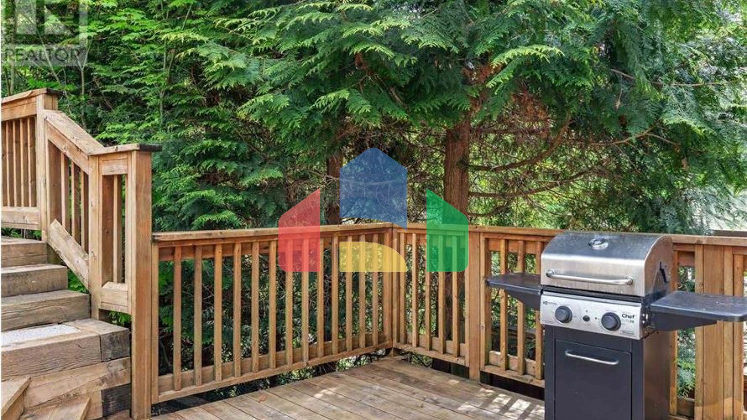 Residential - Single Family Home - North Vancouver, Canada - Canada