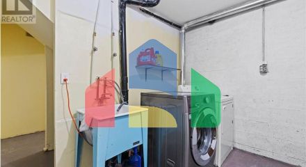 Residential - Single Family Home - North Vancouver, Canada - Canada