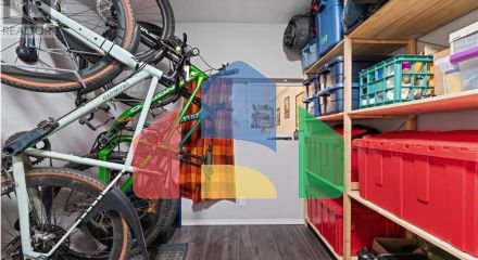 Residential - Single Family Home - North Vancouver, Canada - Canada