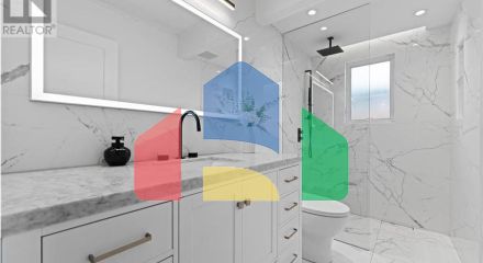 Residential - Single Family Home - North Vancouver, Canada - Canada