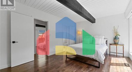 Residential - Single Family Home - North Vancouver, Canada - Canada