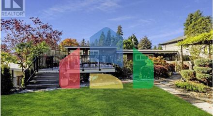 Residential - Single Family Home - North Vancouver, Canada - Canada