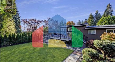 Residential - Single Family Home - North Vancouver, Canada - Canada