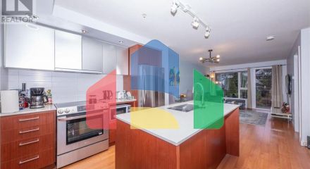 Residential - Condo/Apartment - North Vancouver, Canada - Canada