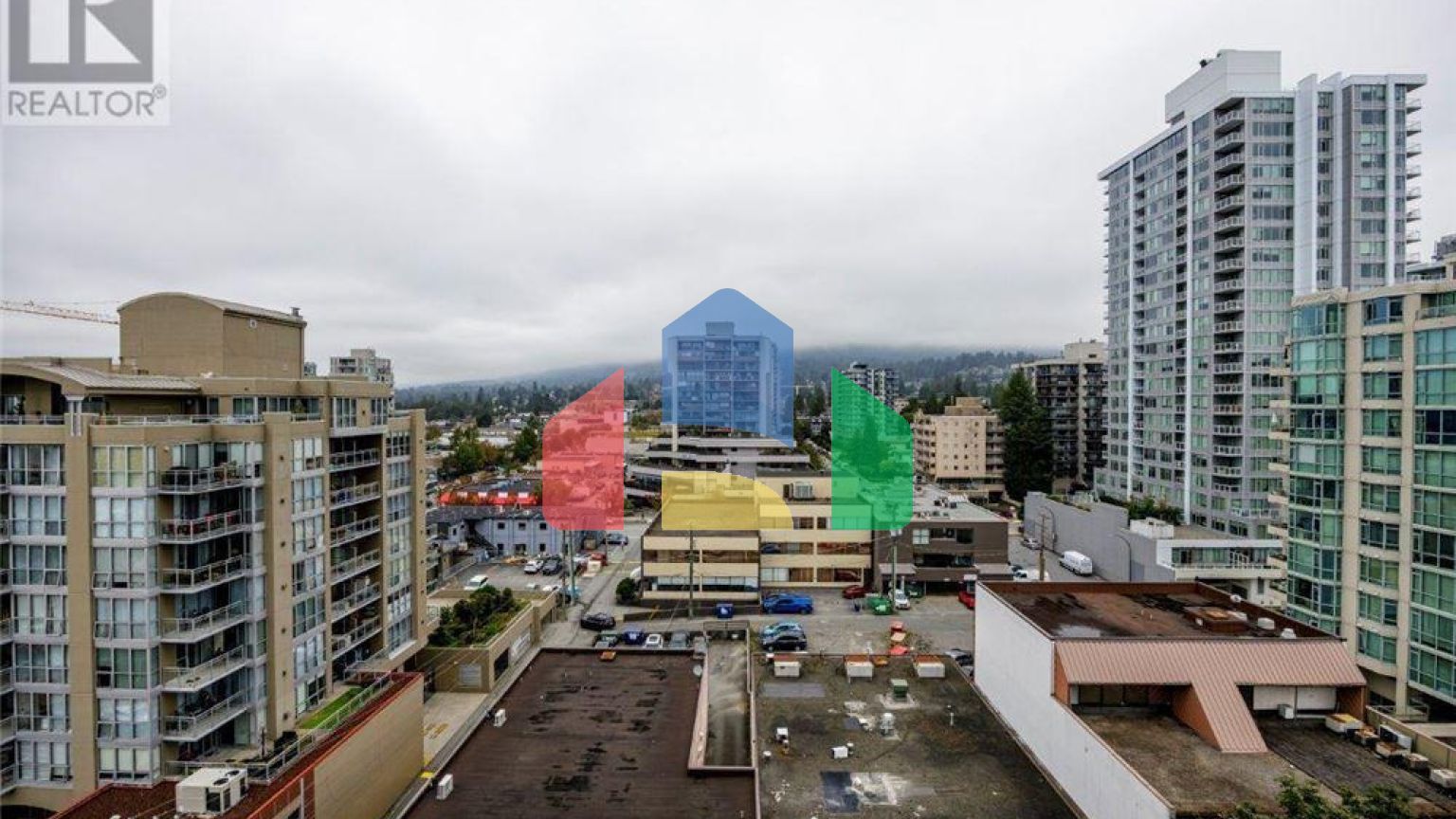 Residential - Condo/Apartment - North Vancouver, Canada - Canada