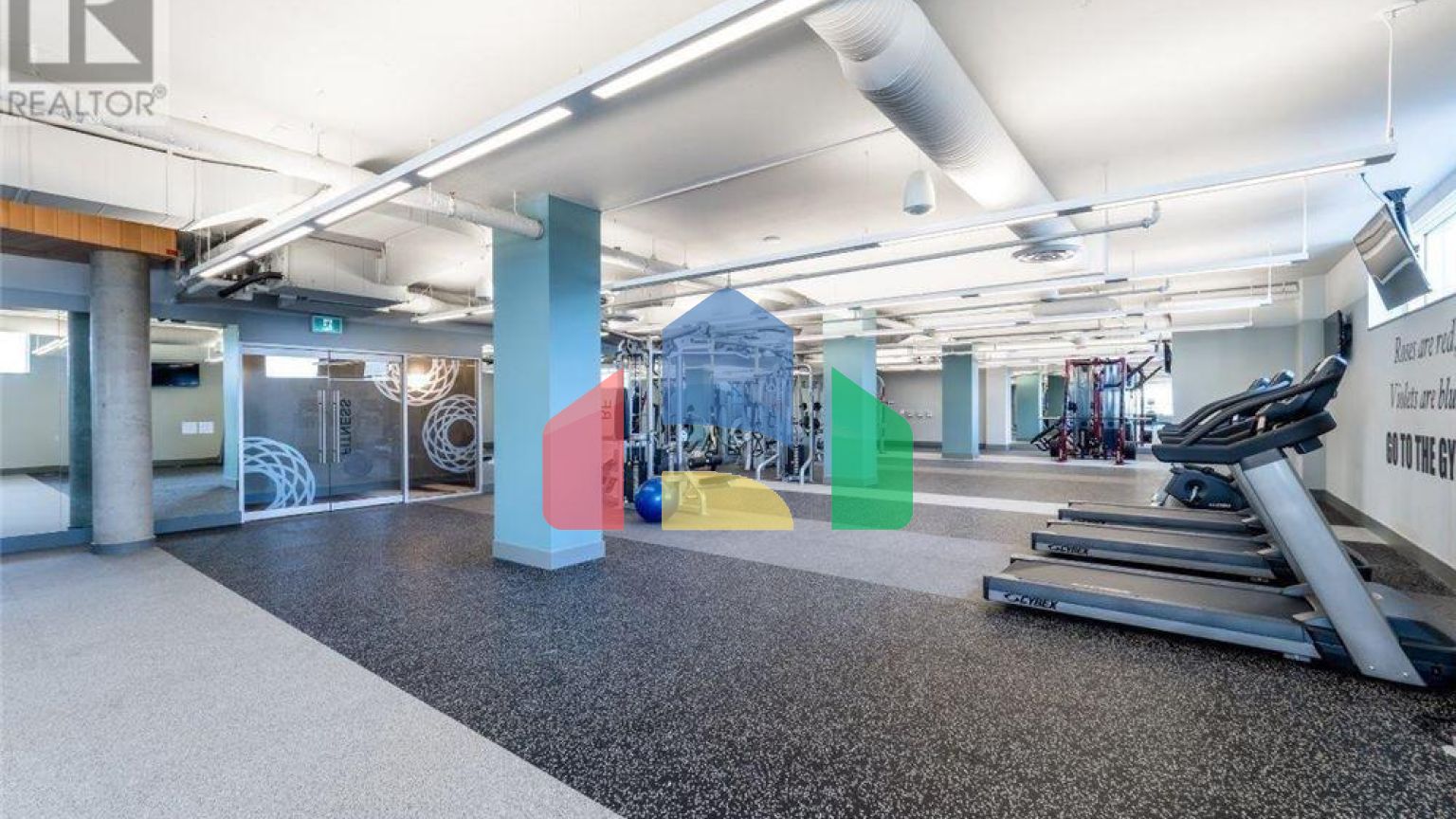 Residential - Condo/Apartment - North Vancouver, Canada - Canada