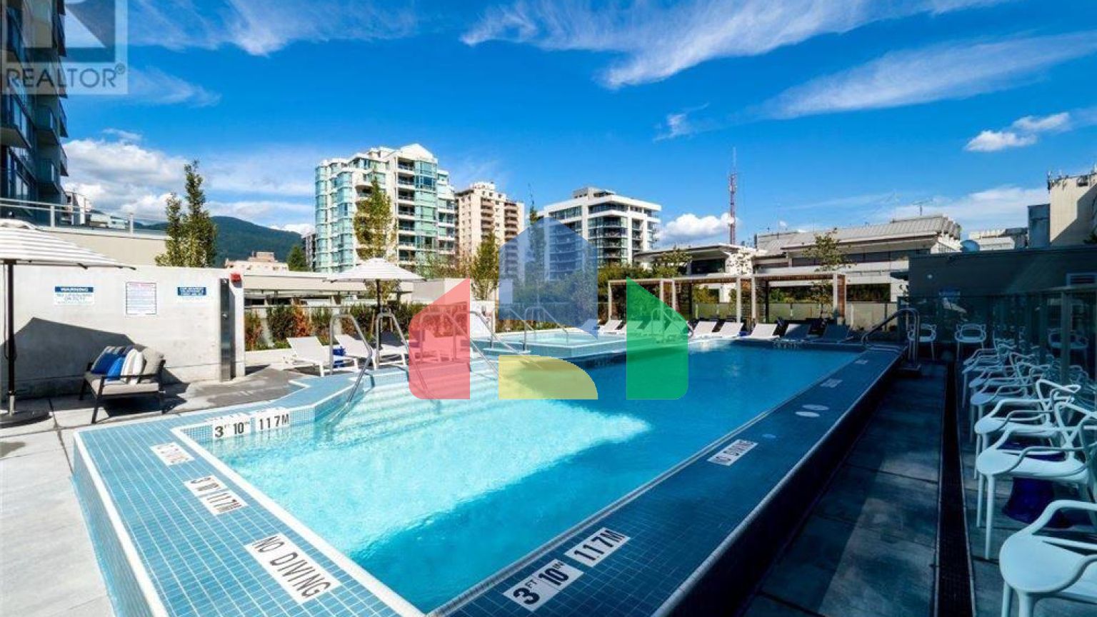 Residential - Condo/Apartment - North Vancouver, Canada - Canada