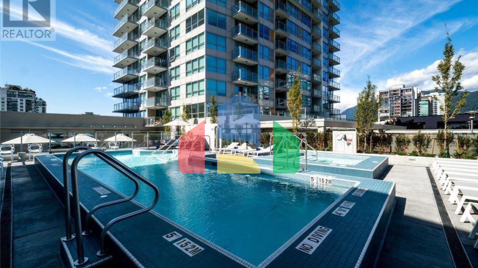 Residential - Condo/Apartment - North Vancouver, Canada - Canada