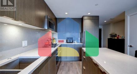 Residential - Condo/Apartment - North Vancouver, Canada - Canada
