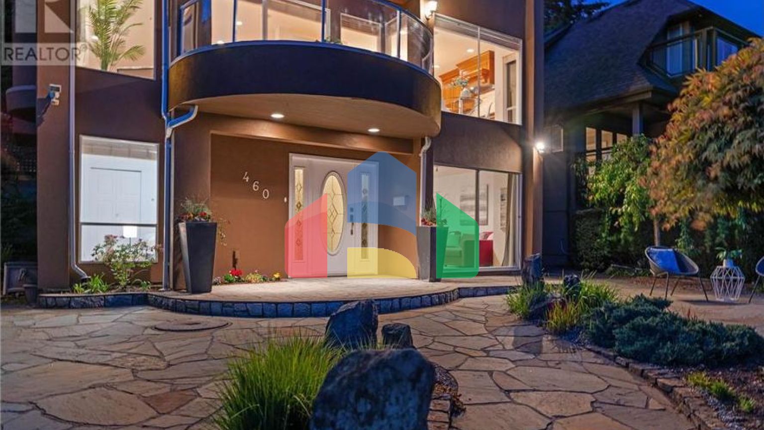 Residential - Single Family Home - North Vancouver, Canada - Canada