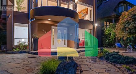 Residential - Single Family Home - North Vancouver, Canada - Canada